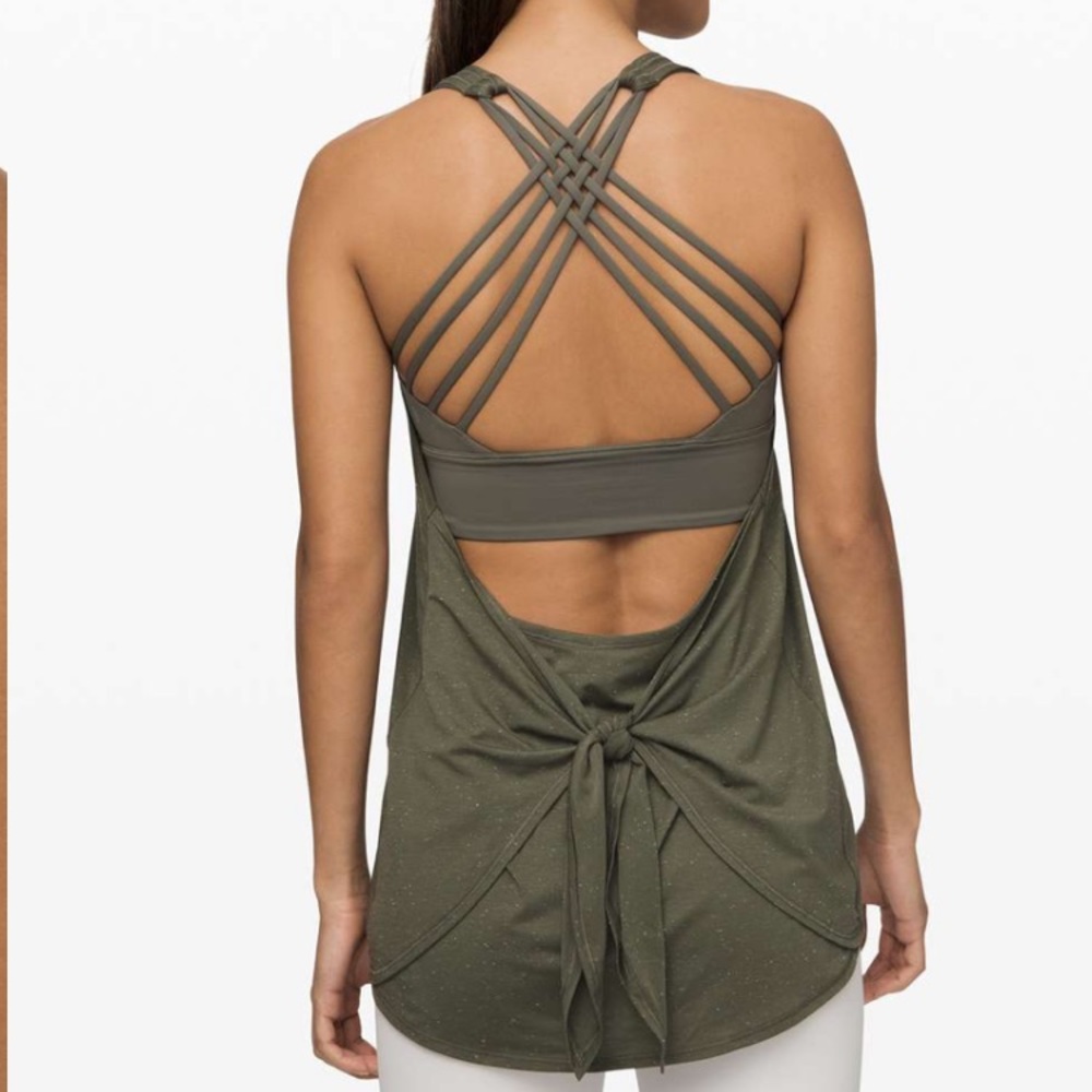 Lululemon Tied in Energy 2-in-1 Tank - Size 2 Grey Sage Green